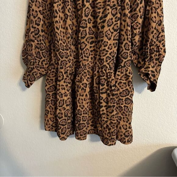 H&M Leopard Print Puff Sleeve V-NeckDrop Waist Dress Size Medium - Picture 6 of 12